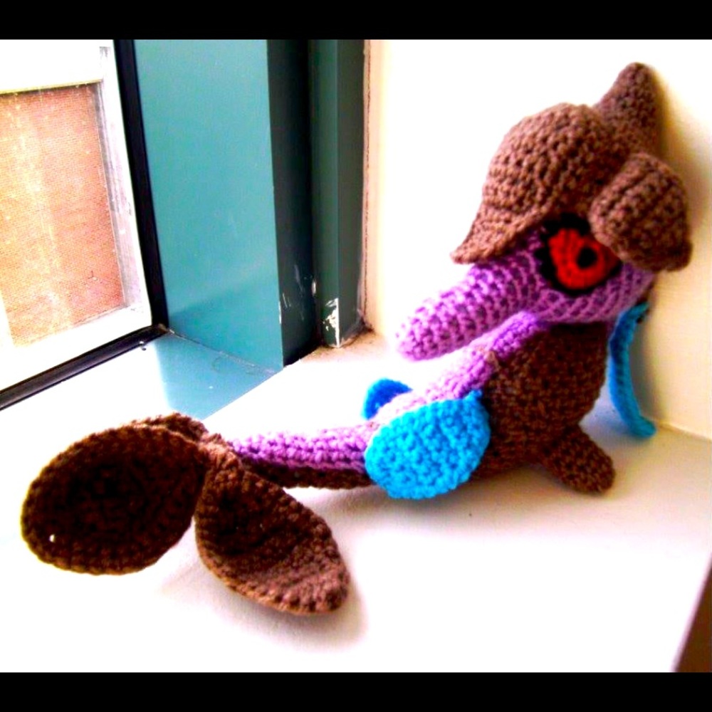 Pokémon Skrelp plush toy